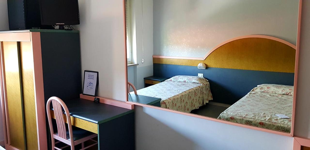 Albergo Ristorante Il Delfino Novare Extérieur photo